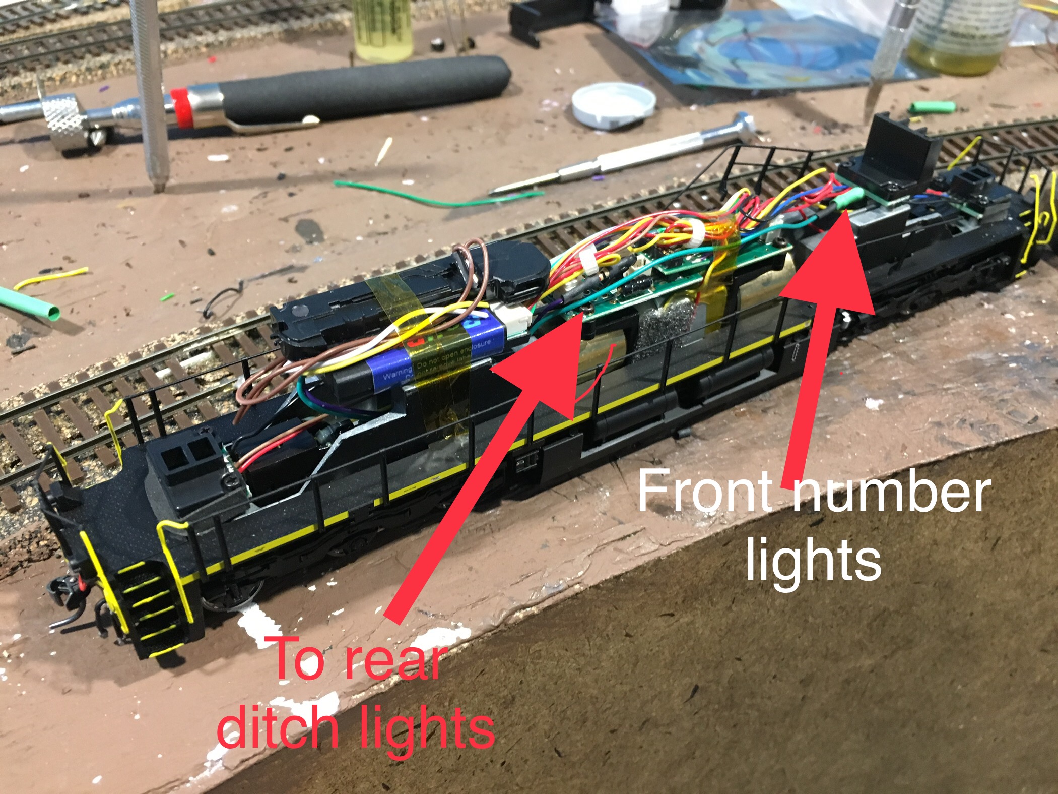 ES44AC wiring.jpg