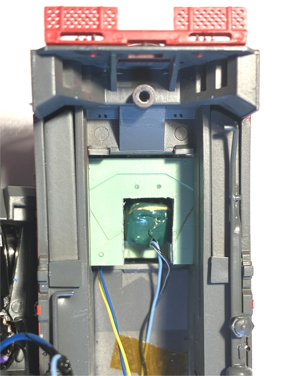 RPUG SW1500 - Cab 08.jpg