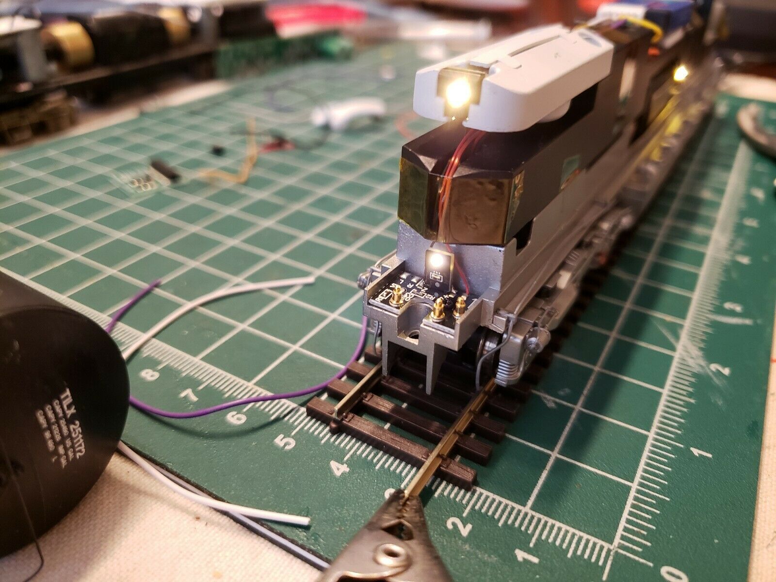 ATSF 600 Scaletrains Install (7).jpg