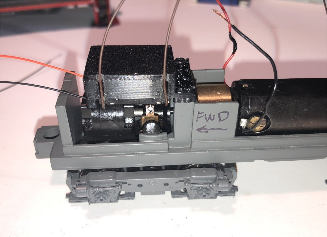 SW1500 Speaker 02.jpg